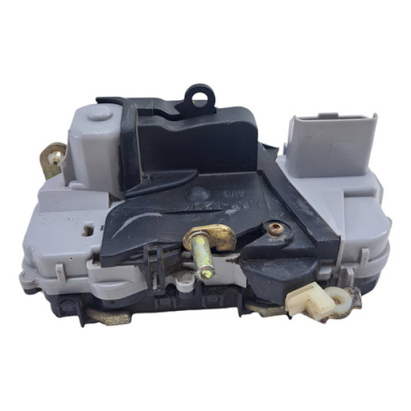 Fechadura Dianteira Esquerda Xsara Picasso 2001 2005