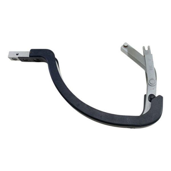 Braço Dobradiça Tampa Mala Traseira Direita Corolla 2015