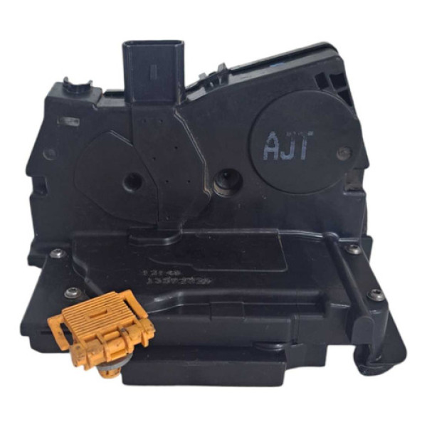 Fechadura Traseira Esquerda Spin 2012 2017