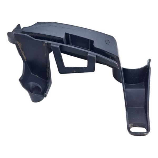 Guia Para-choque Traseira Esquerdo C3 2013 2020