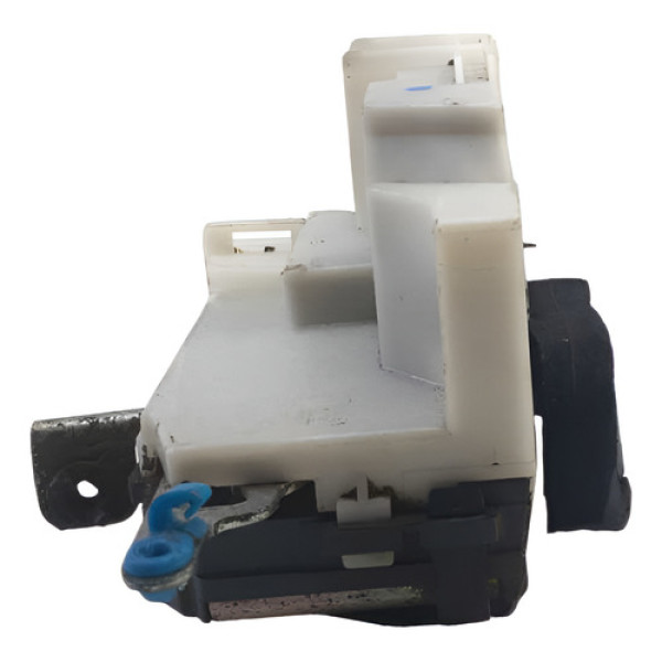 Fechadura Manual Esquerda Celta 2p 2010